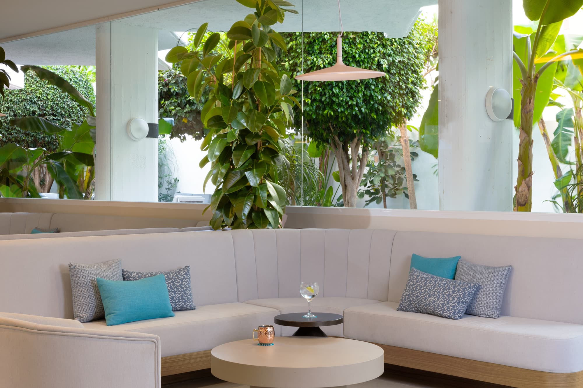 AluaSun Lago Rojo, Lobby