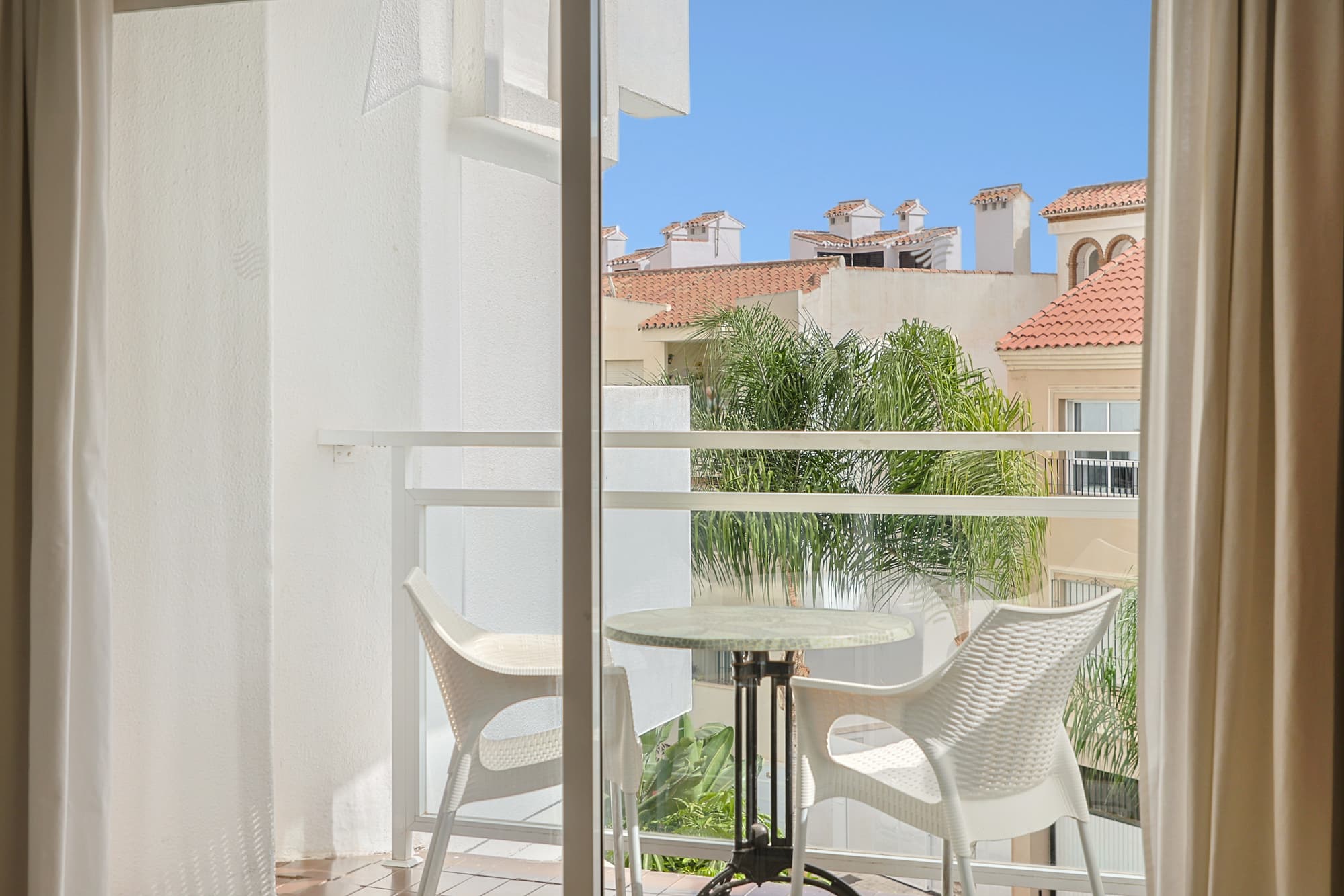 AluaSun Lago Rojo, Room
