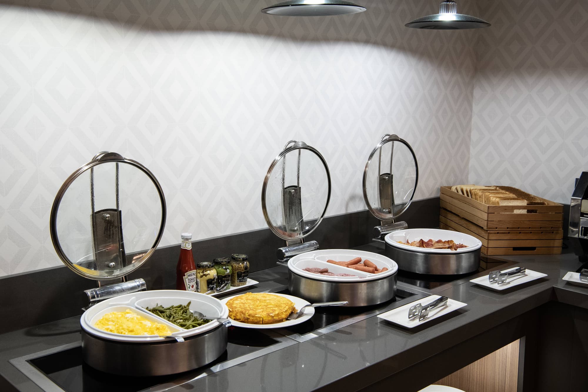 Catalonia Gran Via Madrid, Restaurant