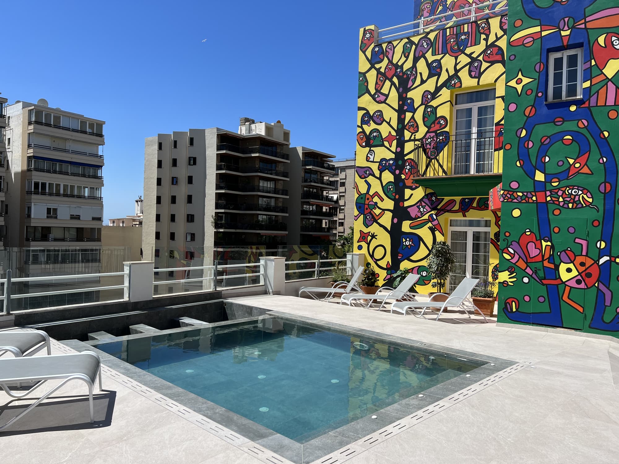 Artmadams, General view