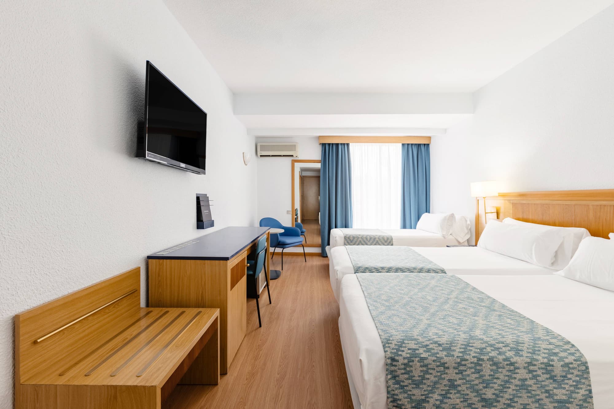 Catalonia Las Vegas Adults Only, Room