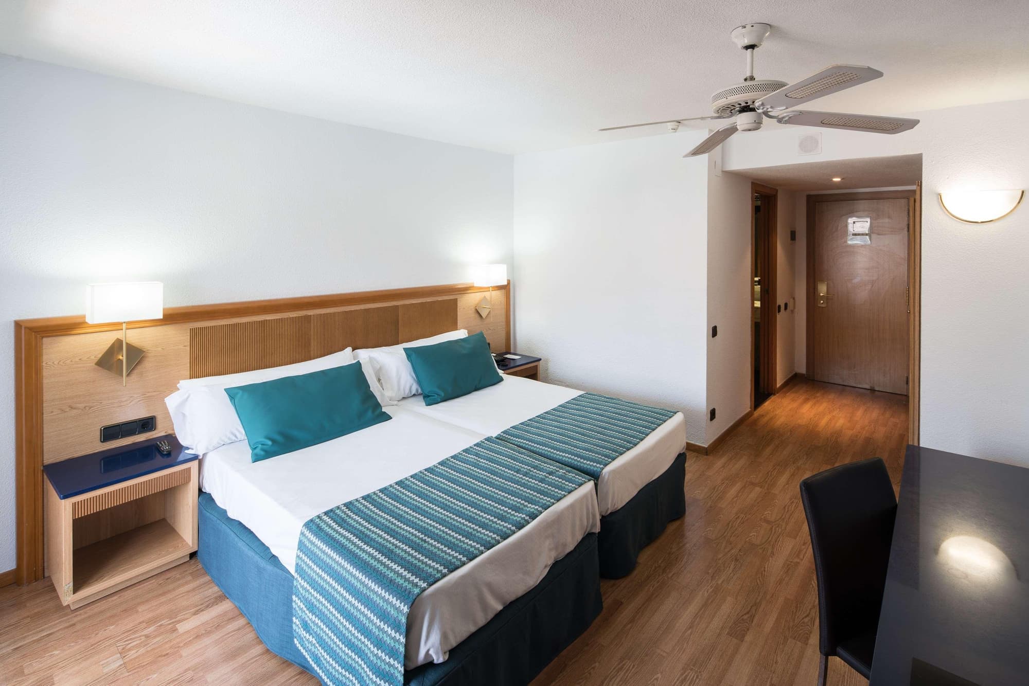 Catalonia Las Vegas Adults Only, Room