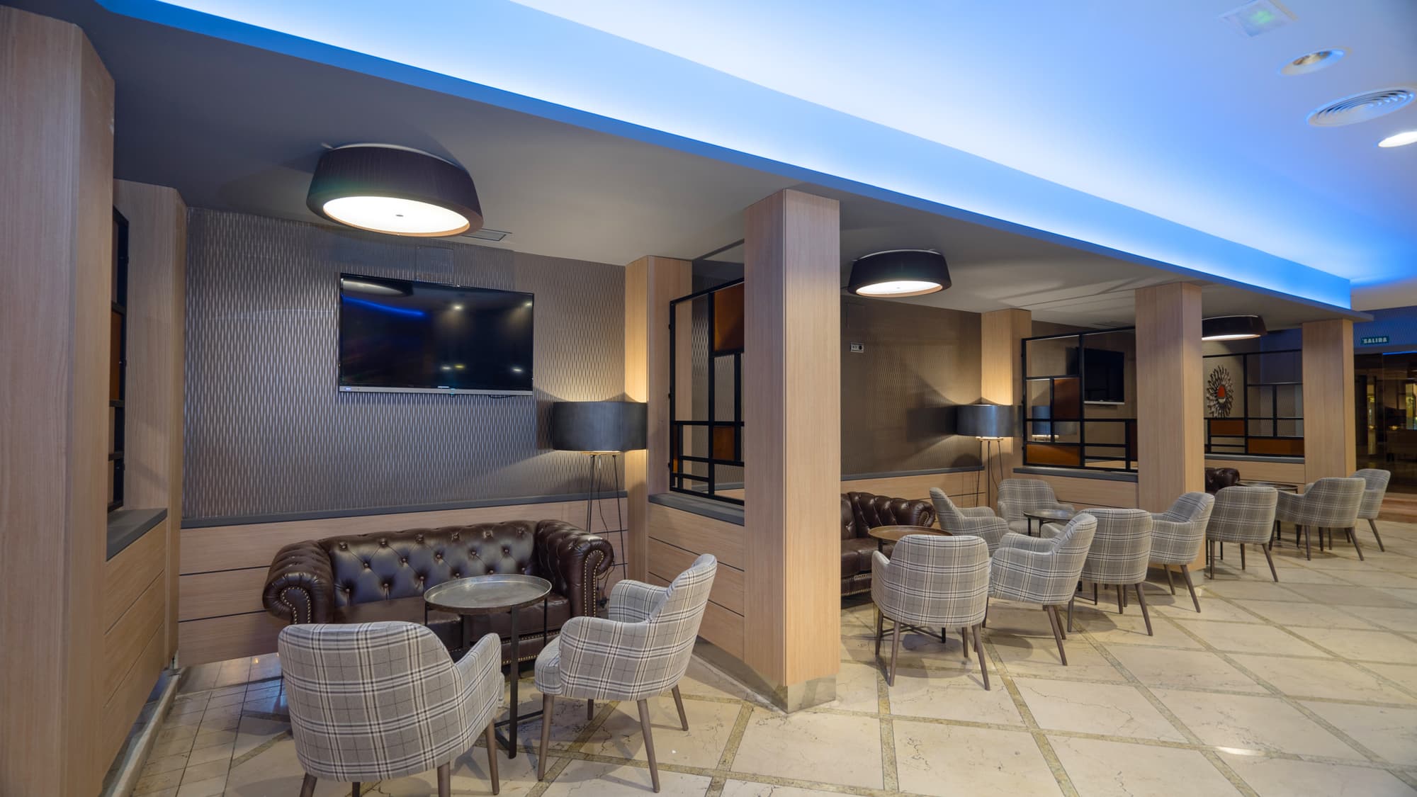 Estival Torrequebrada, Bar