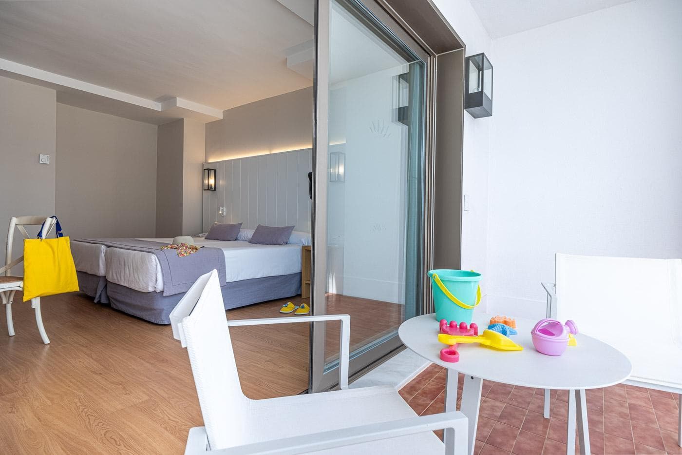 Estival Torrequebrada, Room