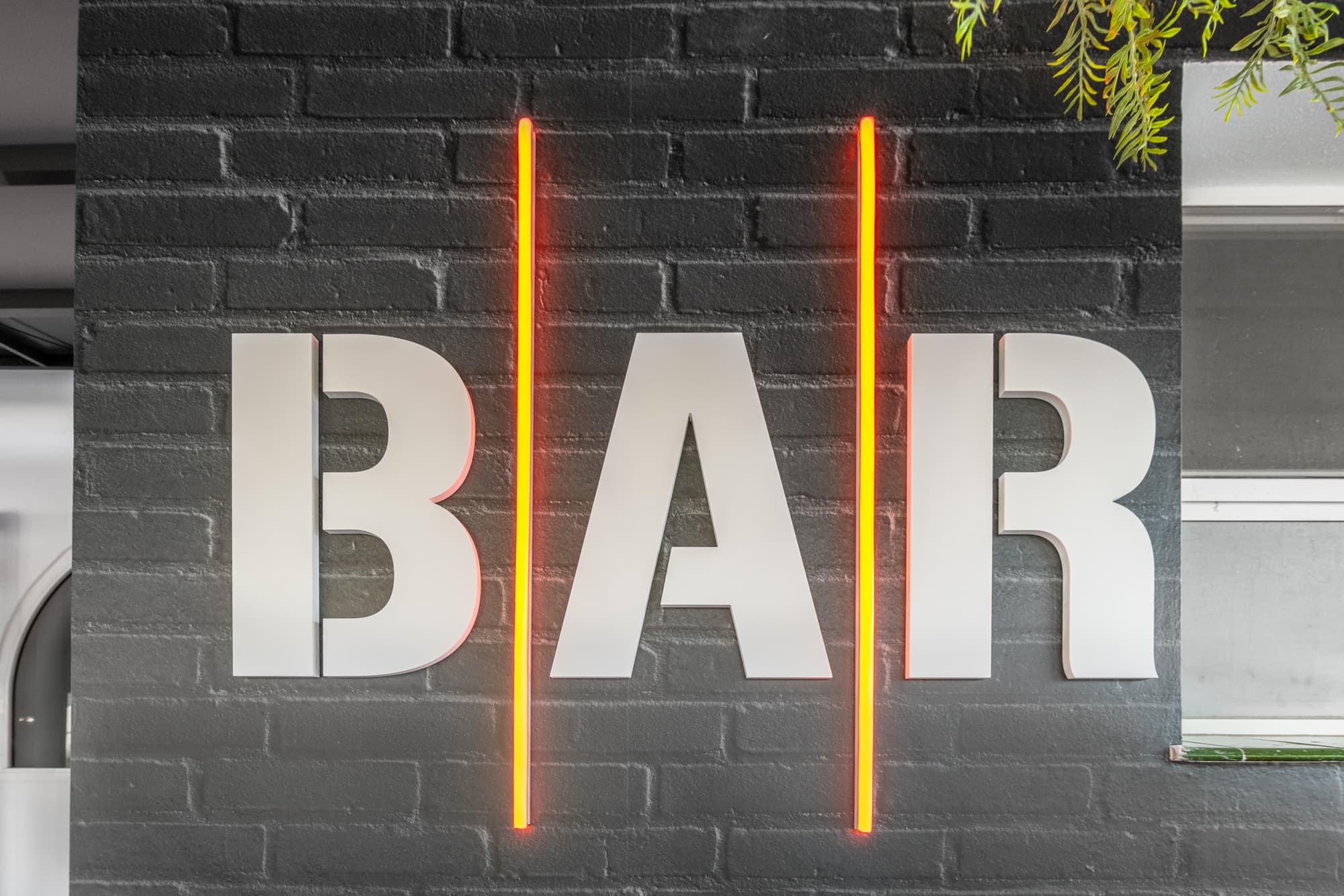 Nerja Club by Dorobe, Bar