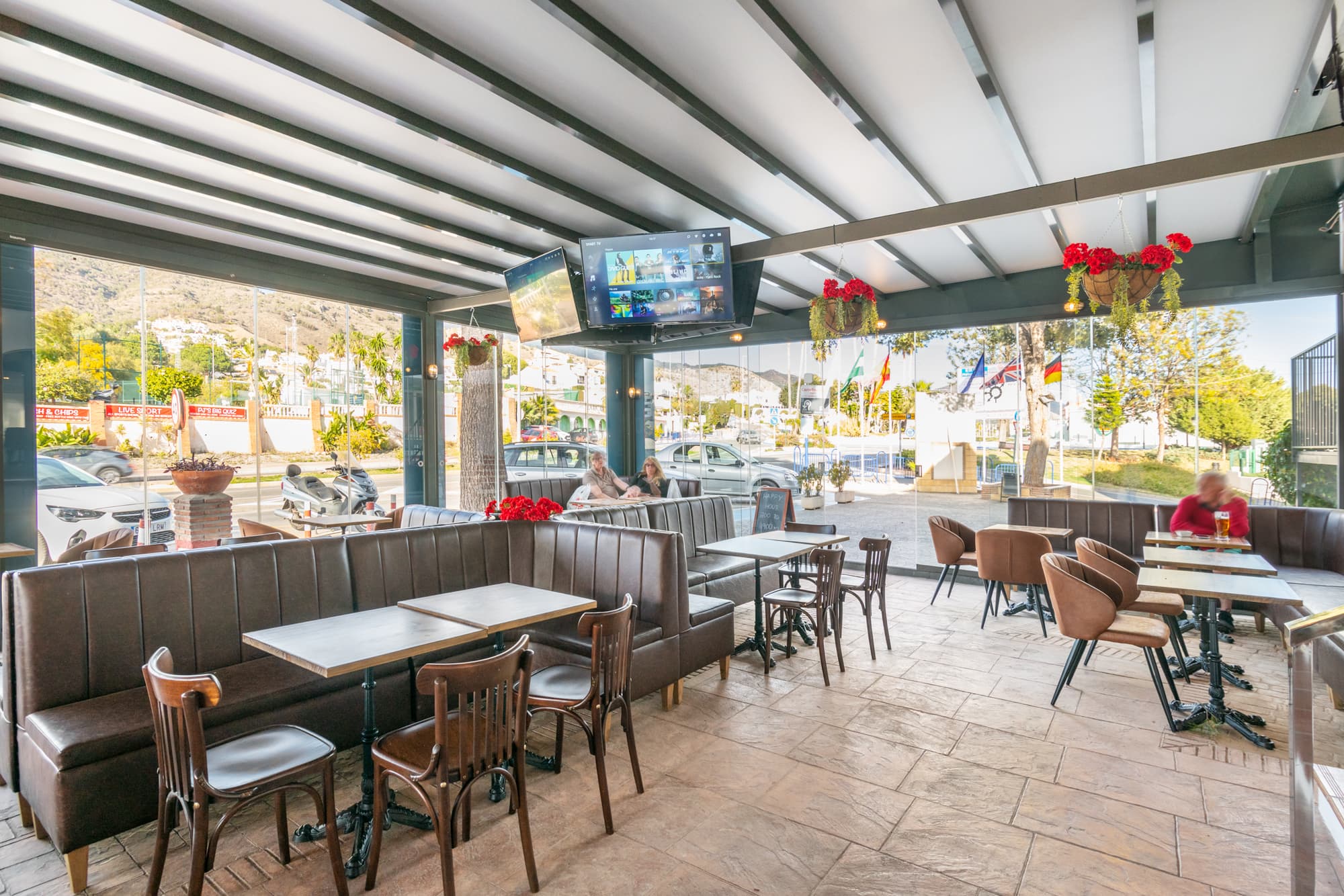 Nerja Club by Dorobe, Bar