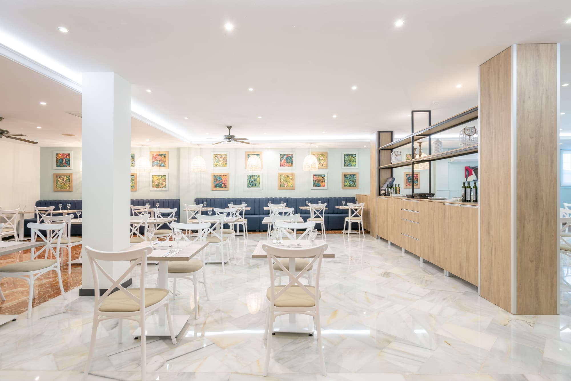 Nerja Club by Dorobe, Restaurant