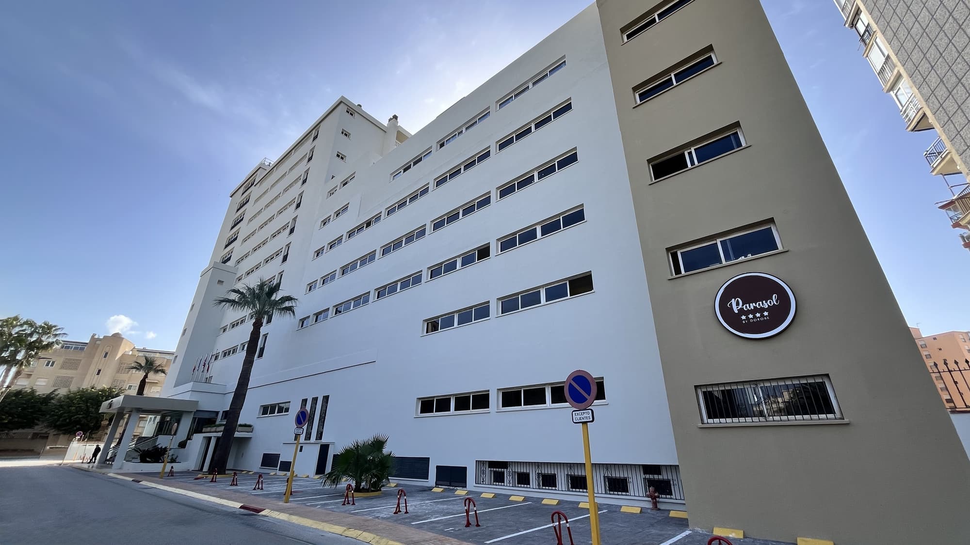 Hotel Parasol by Dorobe, General view