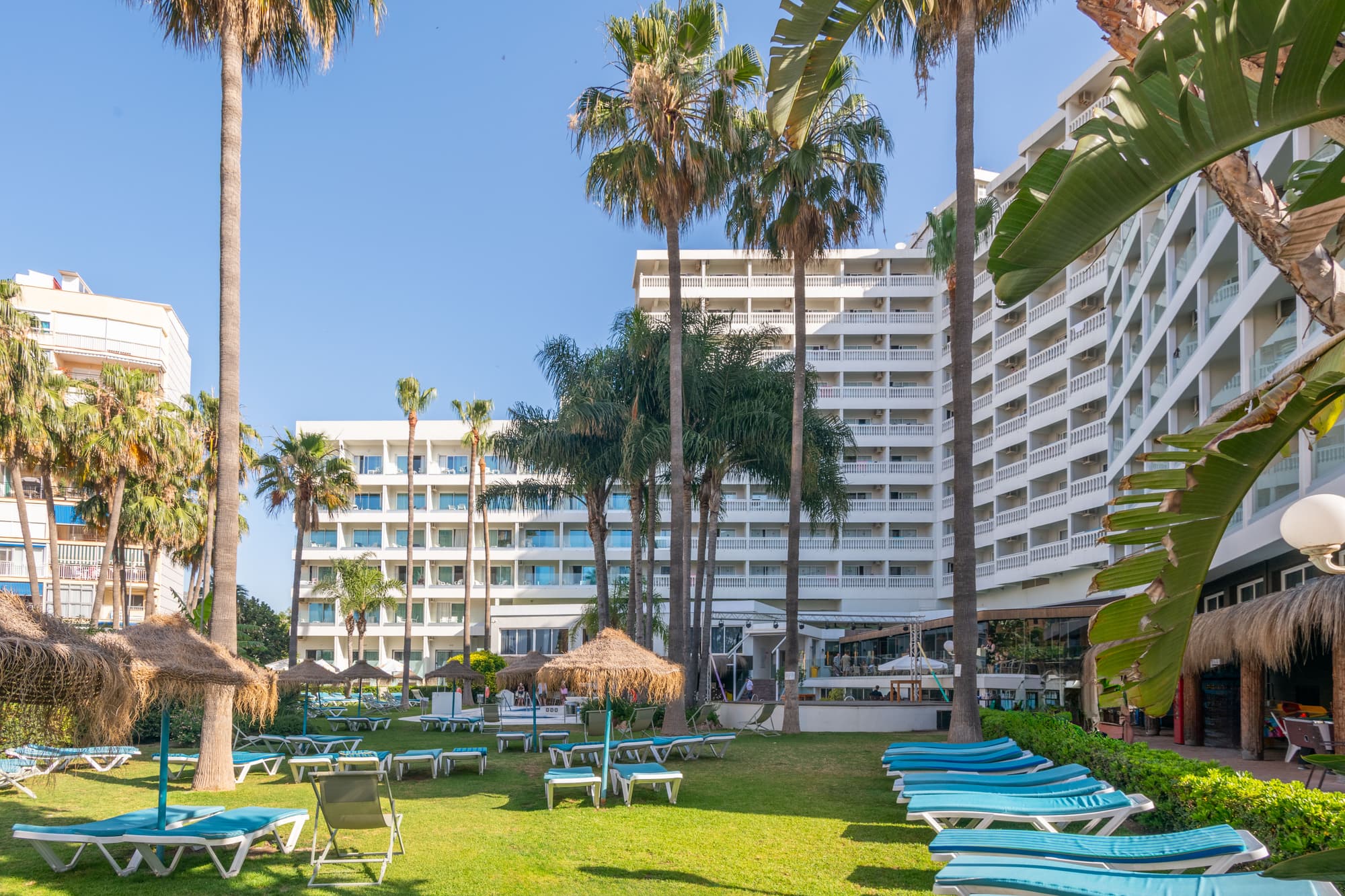 Hotel Parasol by Dorobe, General view