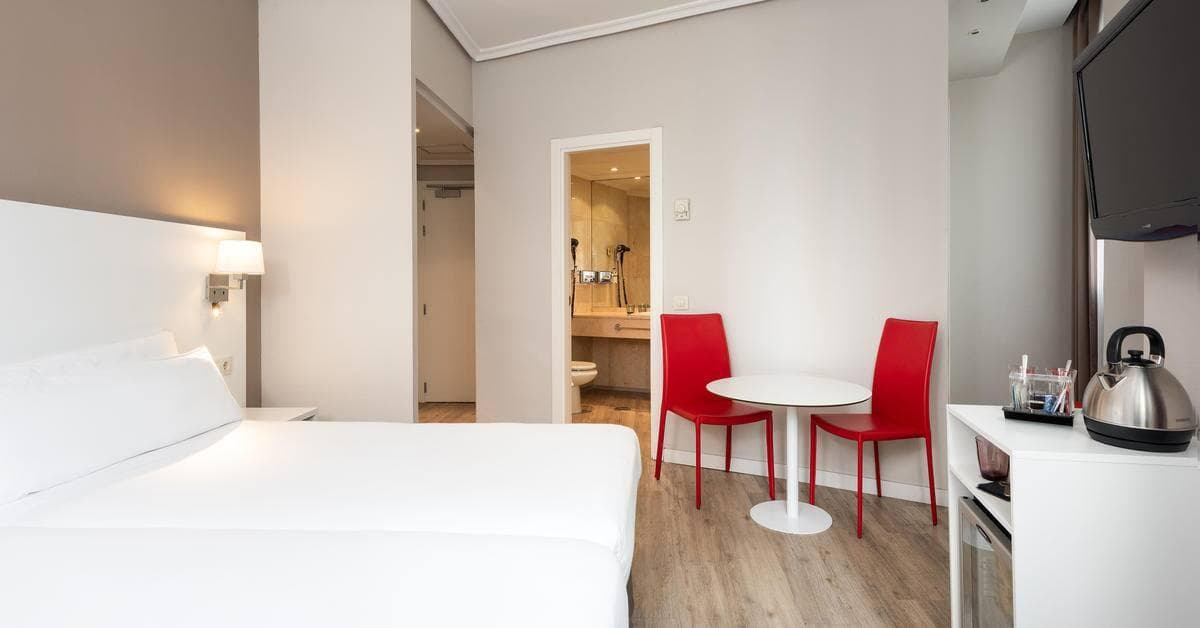 Hotel Madrid Gran Via 25 Affiliated by Melià, Room