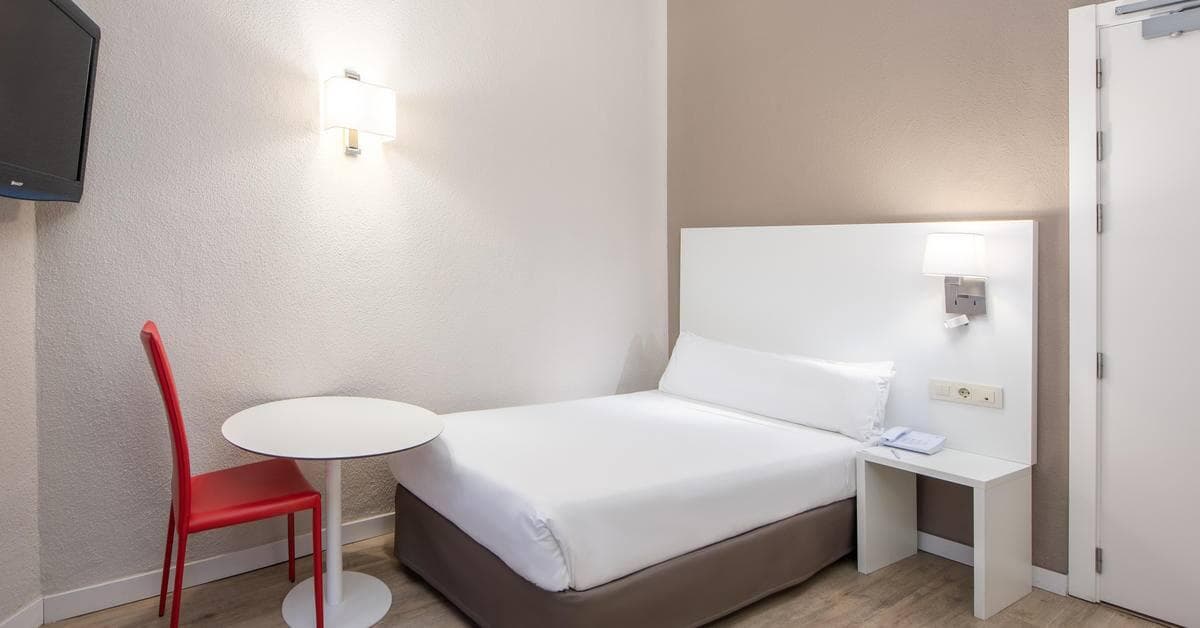 Hotel Madrid Gran Via 25 Affiliated by Melià, Room