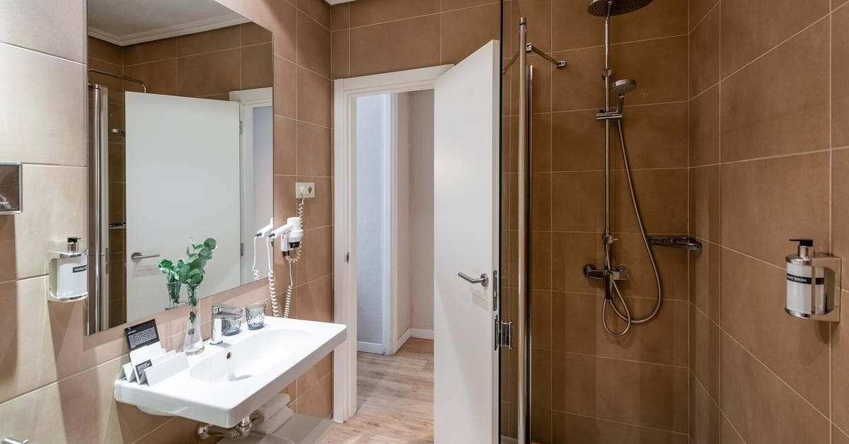 Hotel Madrid Gran Via 25 Affiliated by Melià, Room