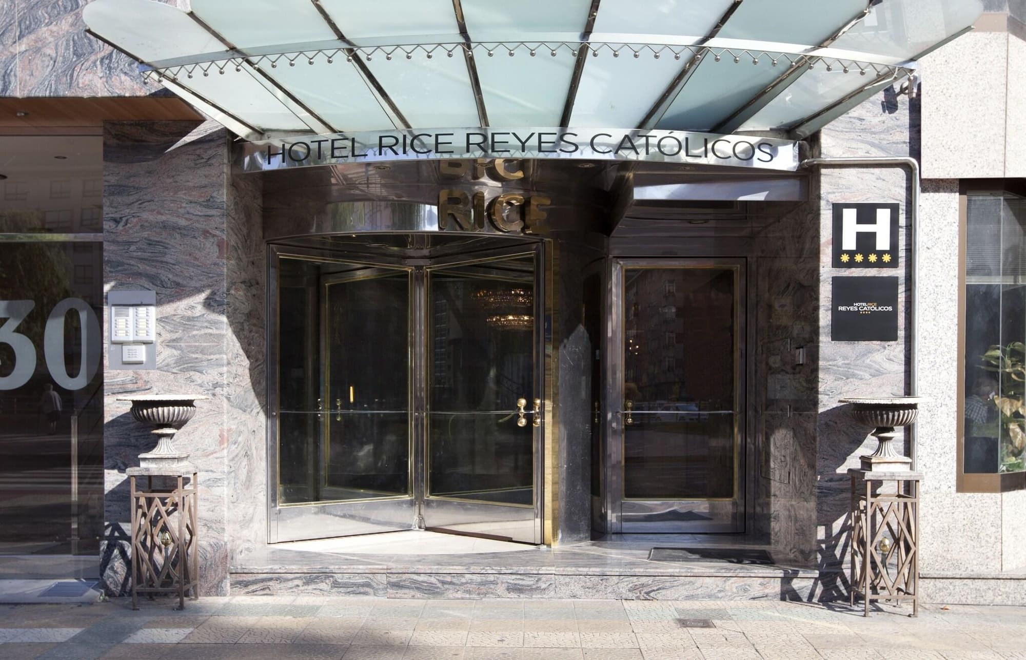 Rice Reyes Católicos, General view