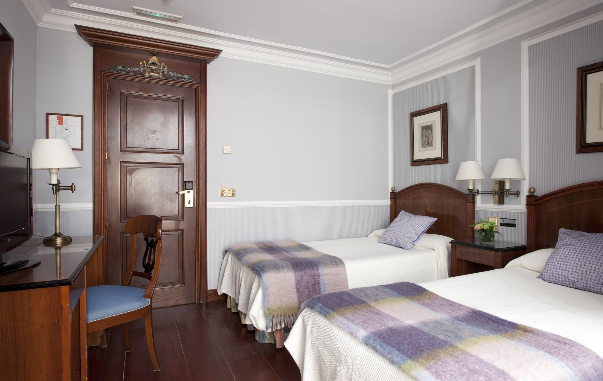 Rice Reyes Católicos, Room