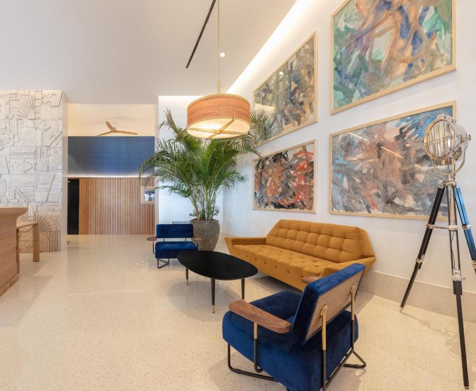 H10 White Suites Boutique Hotel - Adults Only, Lobby