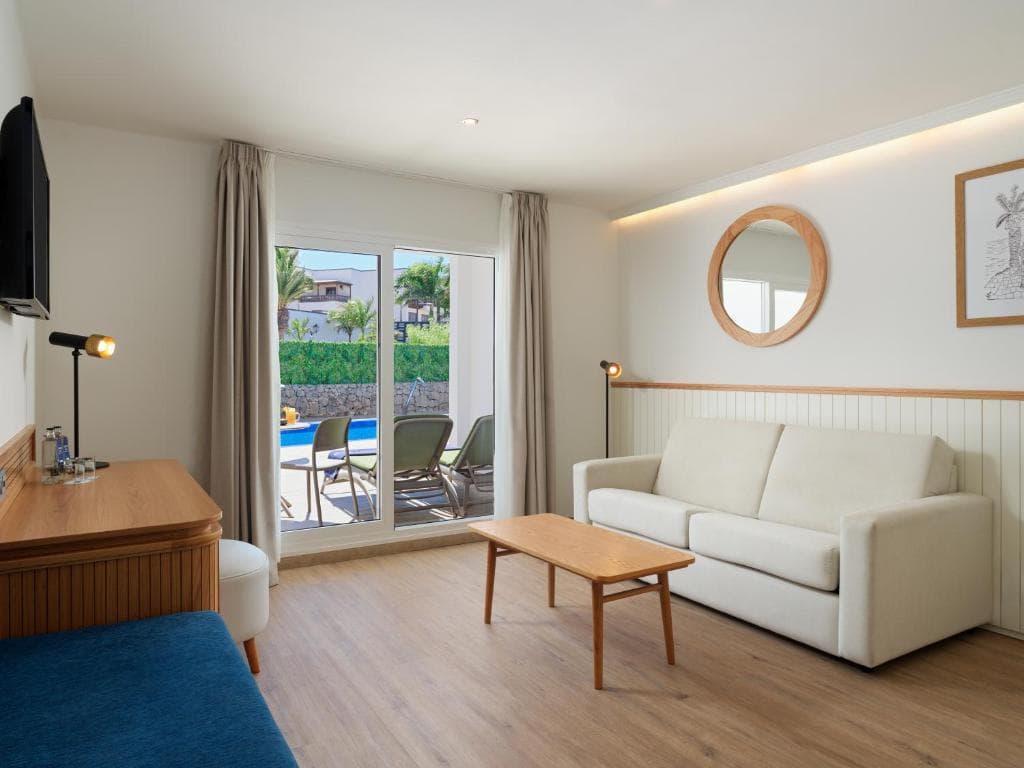 H10 White Suites Boutique Hotel - Adults Only, Room