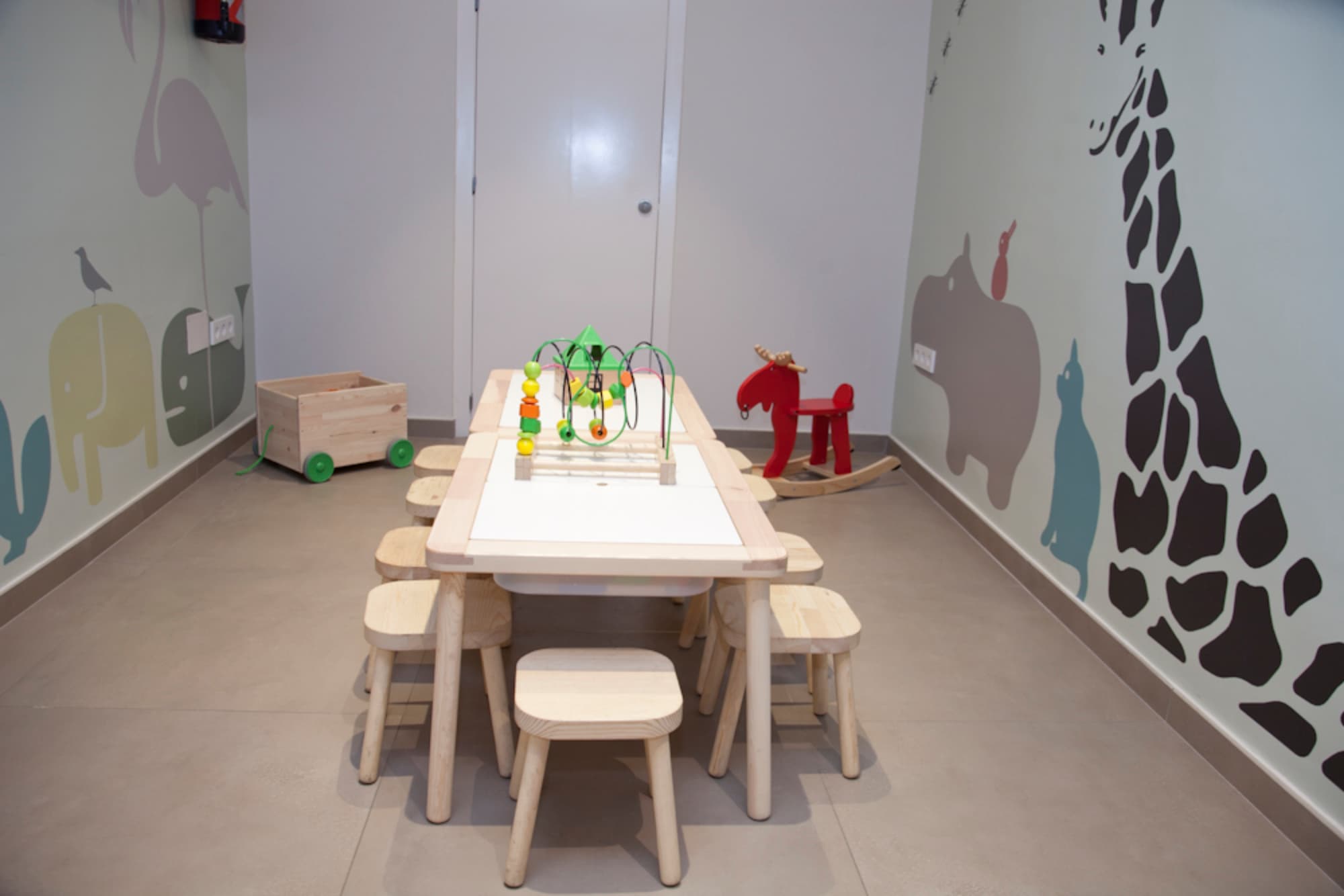 Port Eugeni, Sports and Entertainment