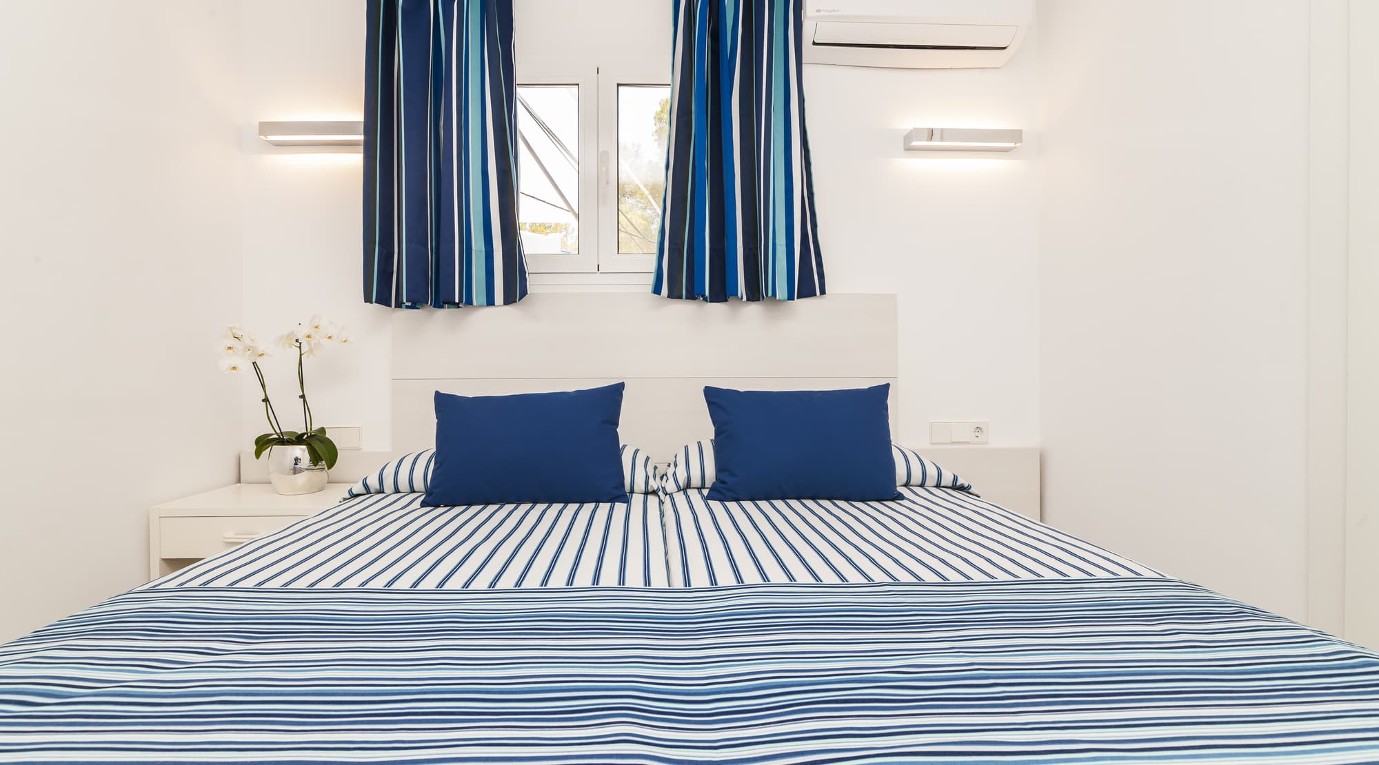 Globales Montemar, Room