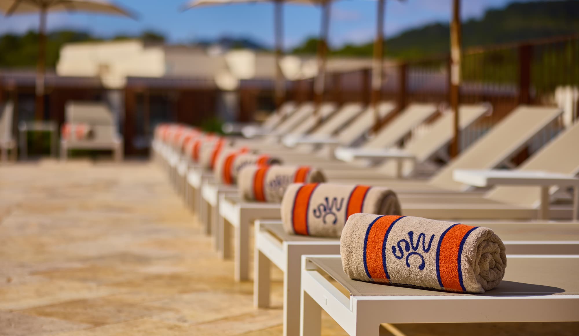 Cala San Miguel Hotel Ibiza, Curio Collection By H, Pool