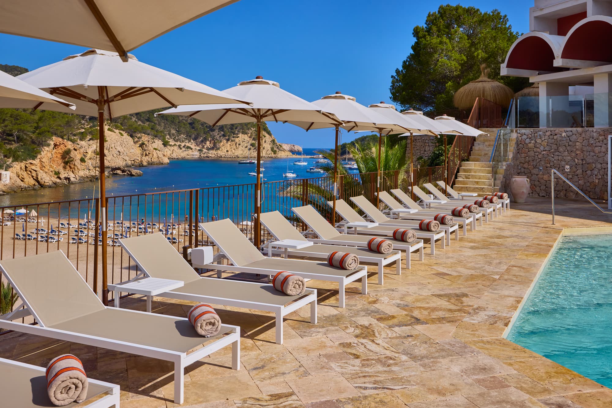 Cala San Miguel Hotel Ibiza, Curio Collection By H, Pool