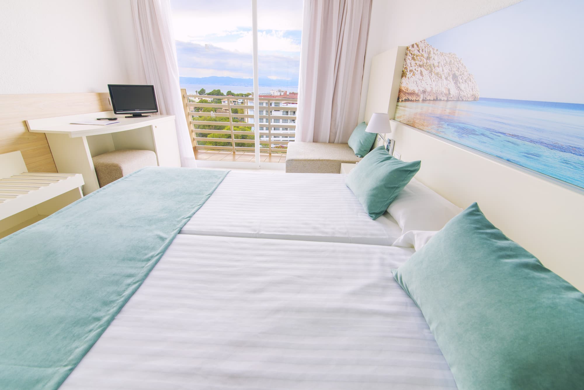 Azuline Hotel Bahamas, Room