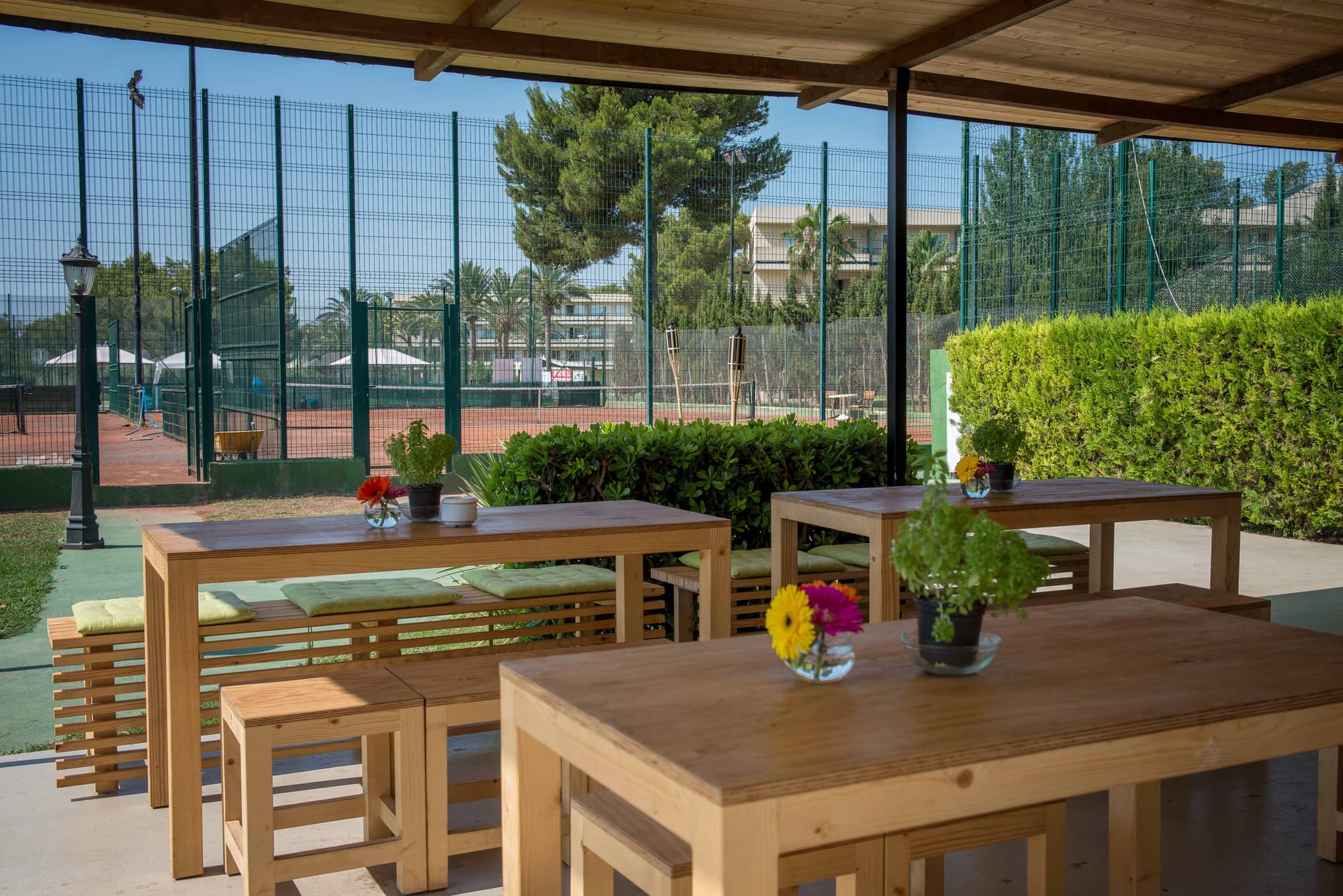 BelleVue Club, Sports and Entertainment