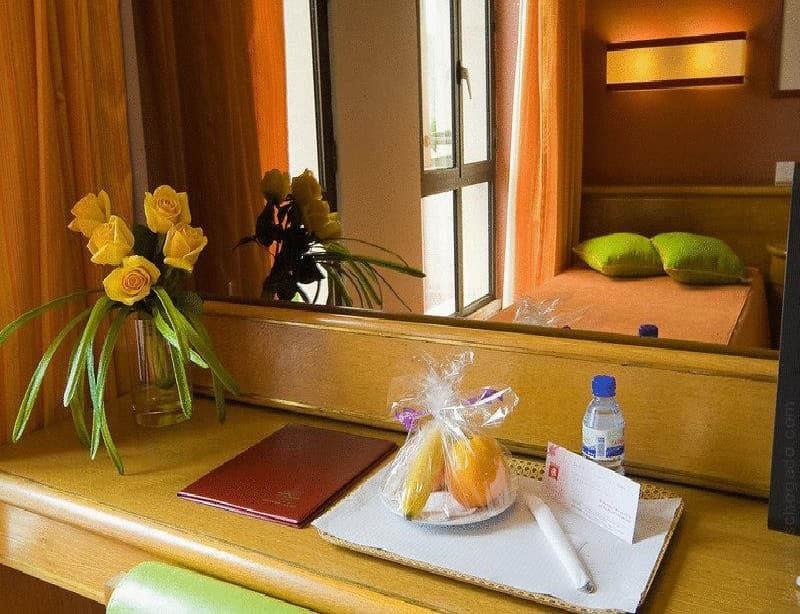 Alif Campo Pequeno, Room