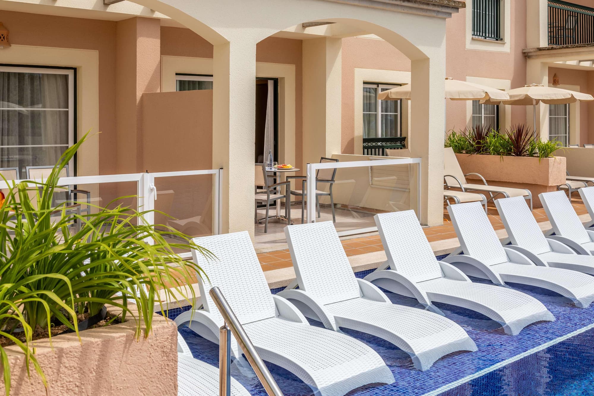 Zafiro Menorca, Room