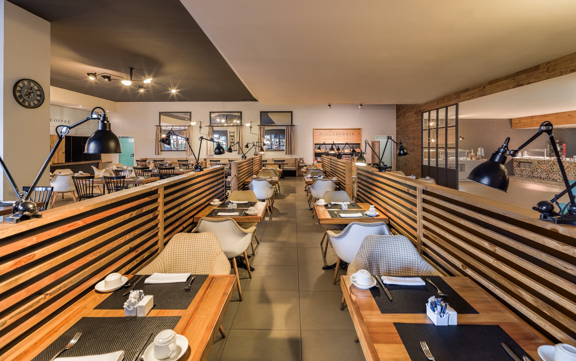 H10 Rubicon Horizons Collection, Restaurant