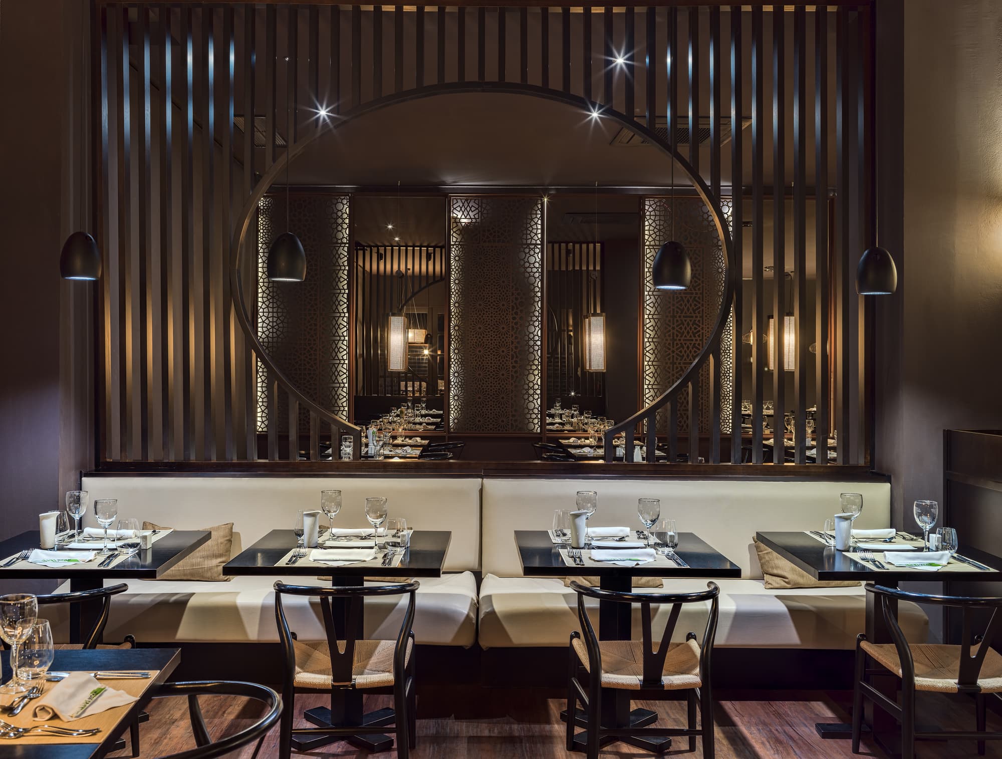 H10 Rubicon Horizons Collection, Restaurant