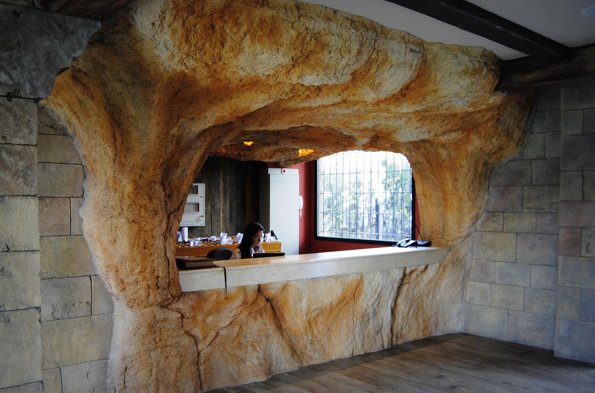 Pirates Village, Lobby