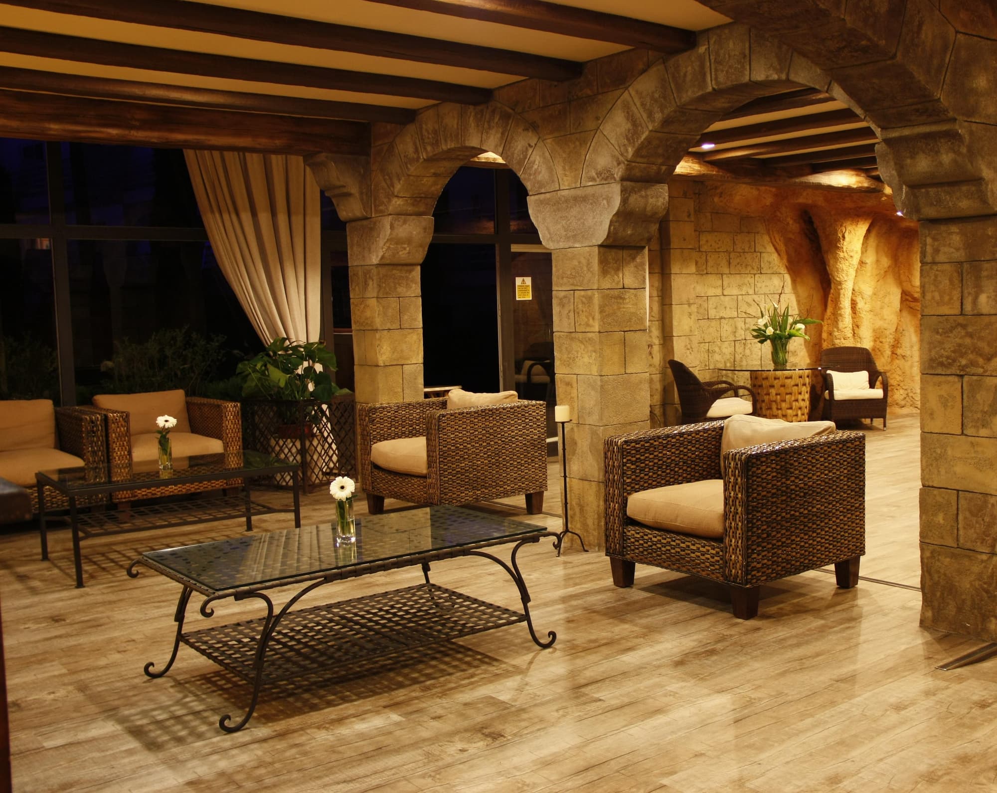 Pirates Village, Lobby