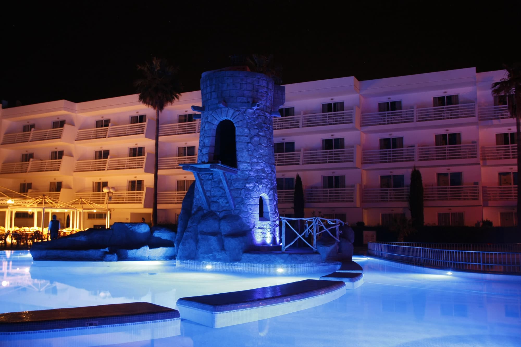 Pirates Village, Pool