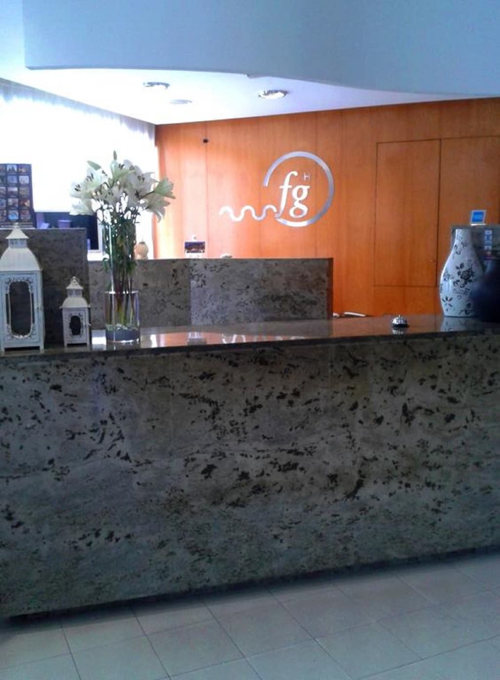 Fenals Garden, Lobby