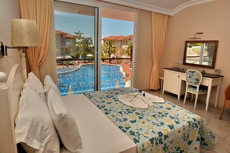 The Blue Lagoon Hotel, Room