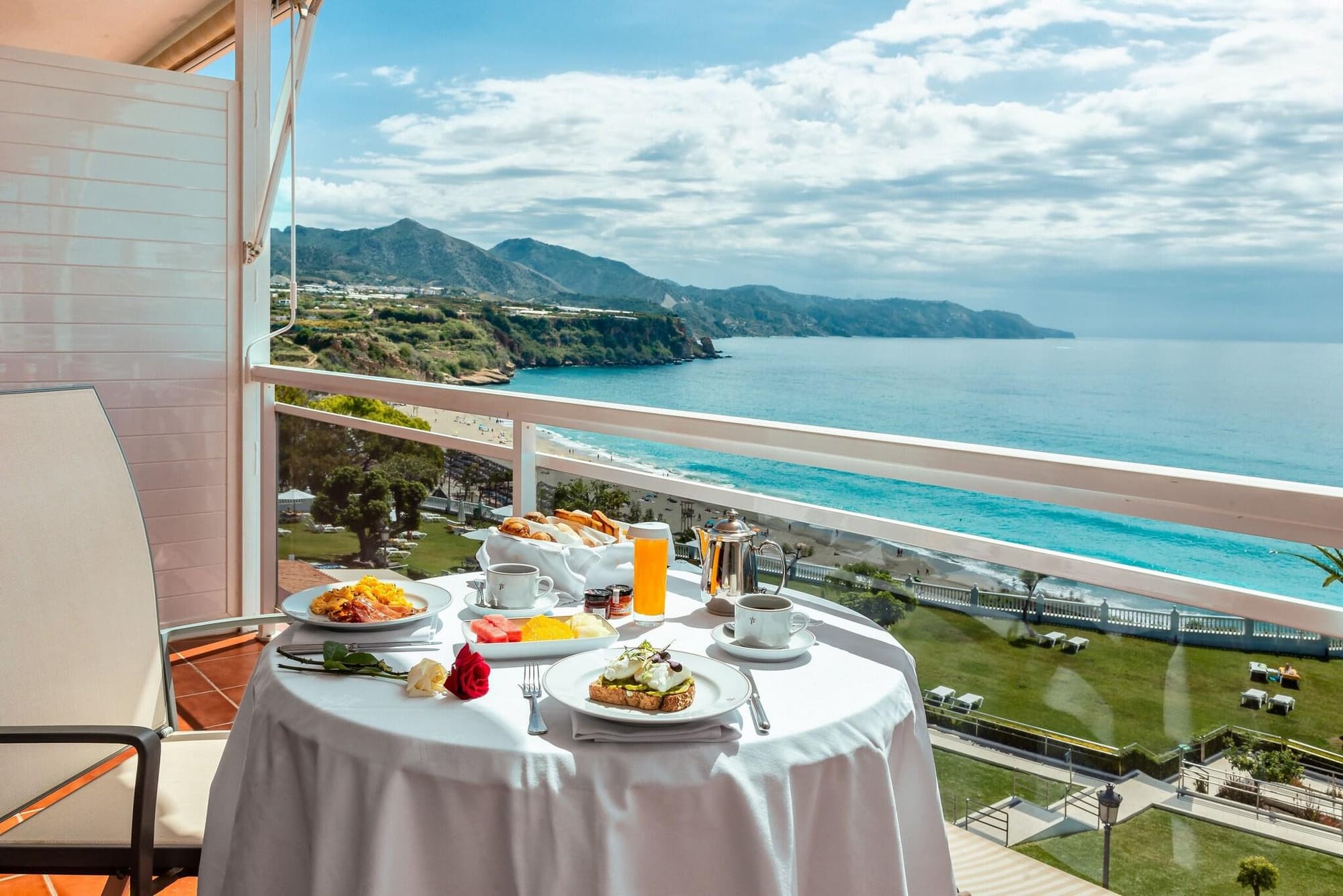 Parador de Nerja, Restaurant