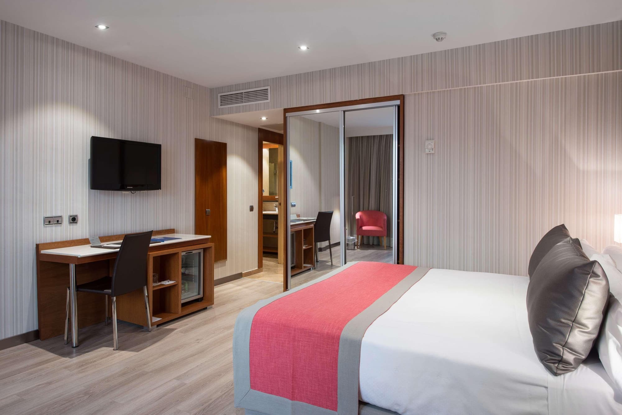 Catalonia Barcelona 505, Room