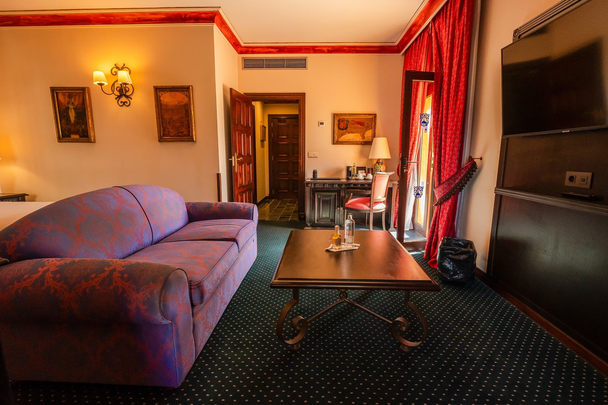 Europe Villa Cortes, Room