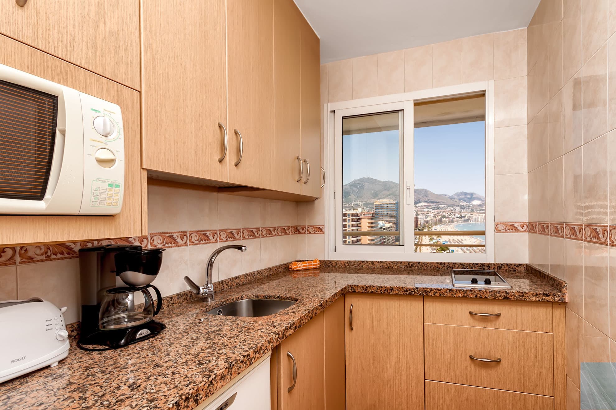 Apartamentos Stella Maris Marcari SL, Room