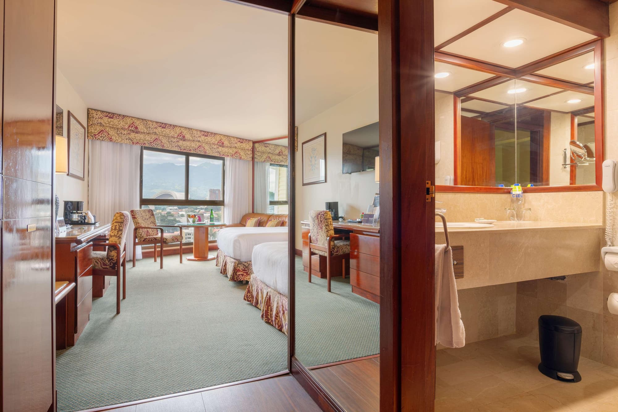 Barcelo San Jose, Room