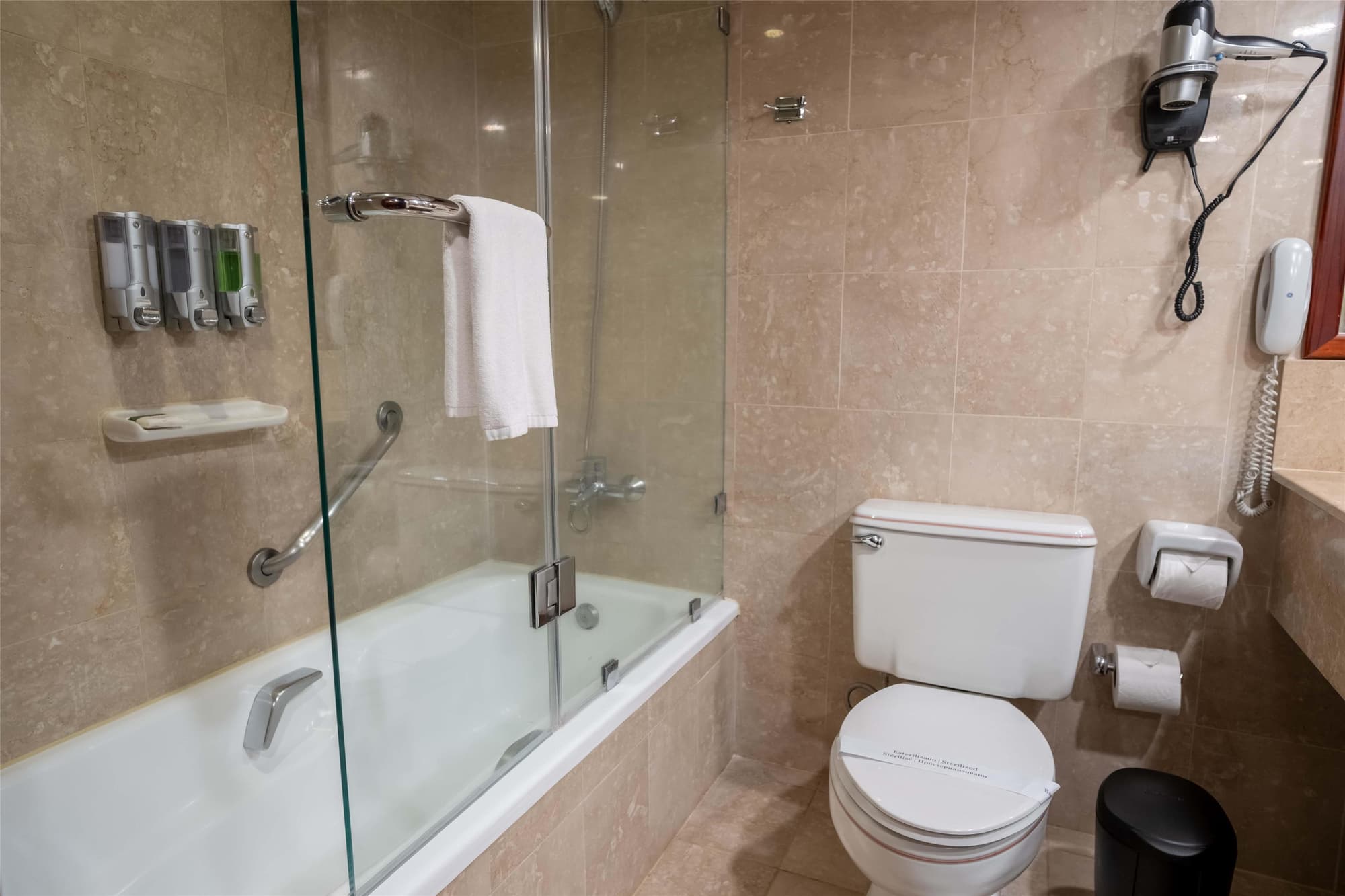 Barcelo San Jose, Room