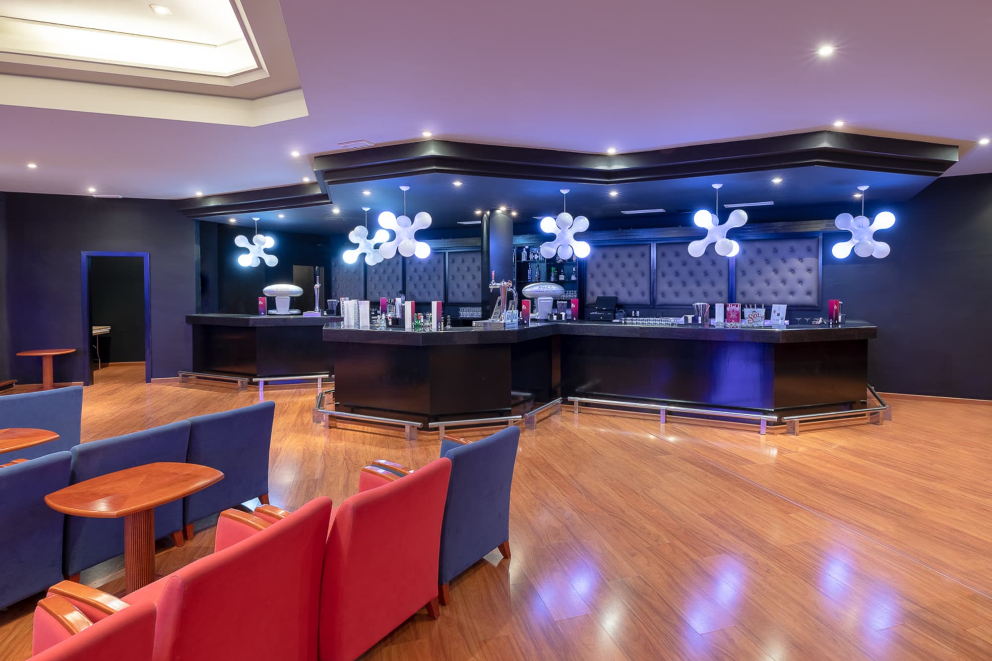 Hotel LIVVO Mirador Papagayo, Sports and Entertainment