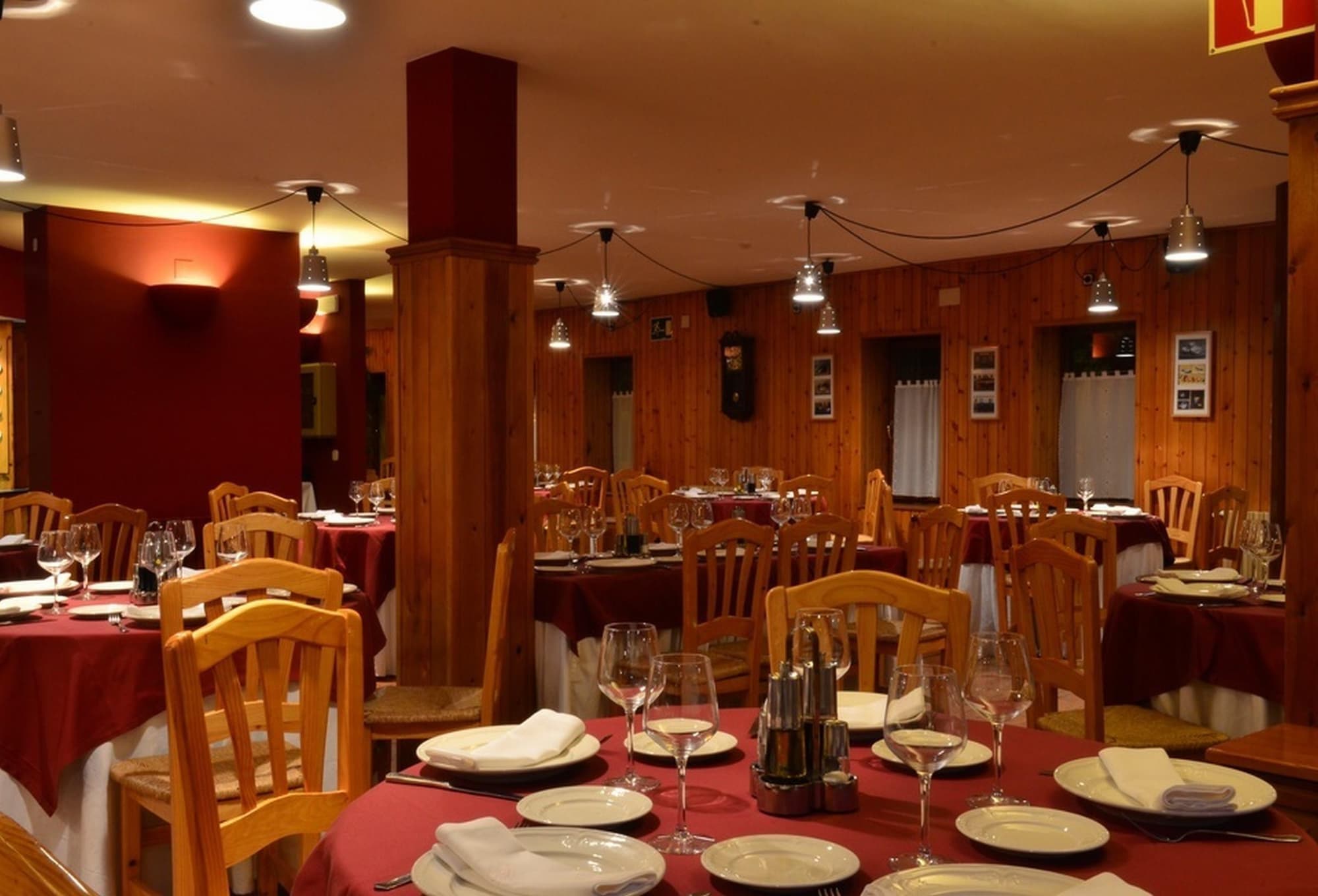 Hotel i Apartaments Vilagaròs, Restaurant