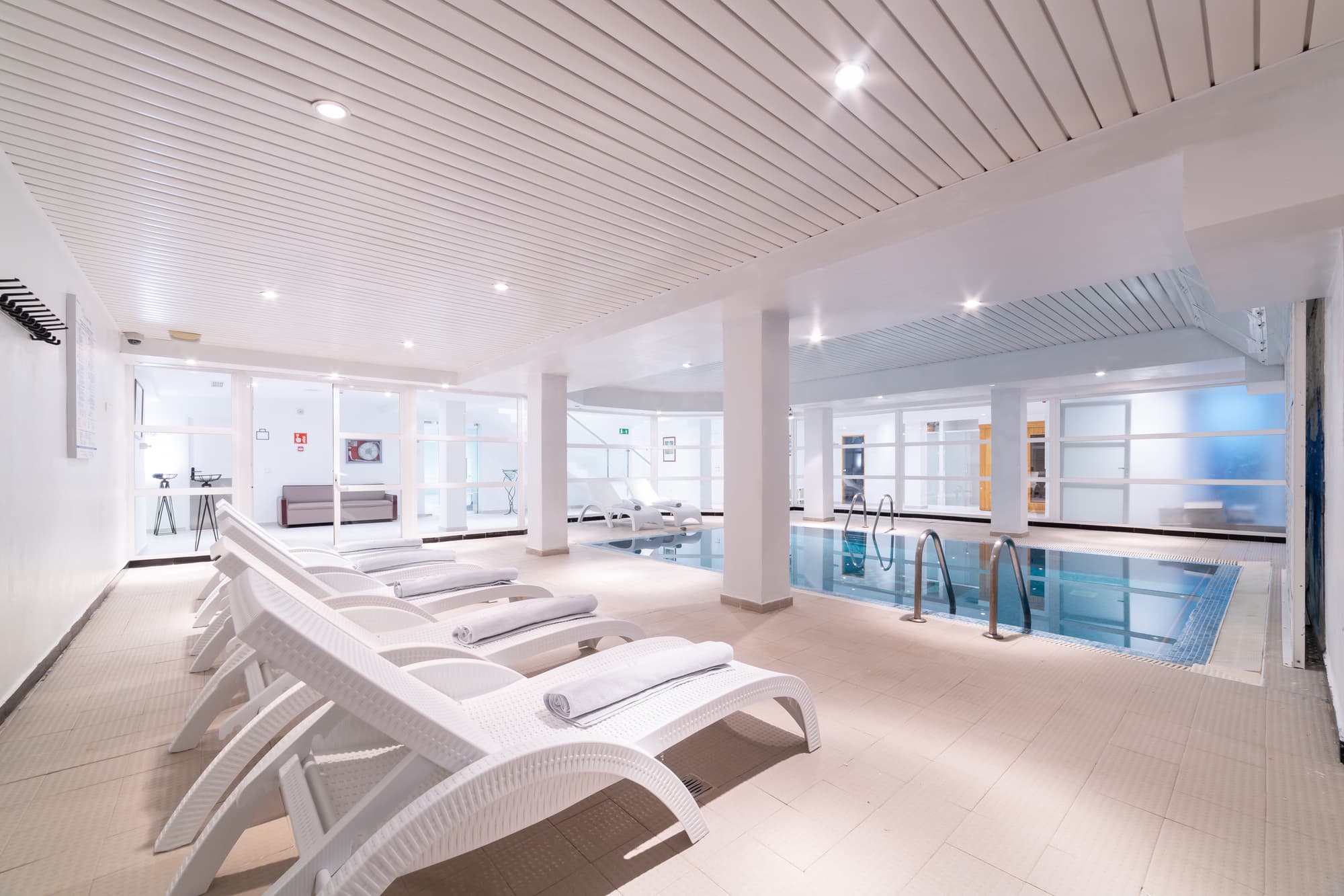 Reverence Life Hotel, Pool