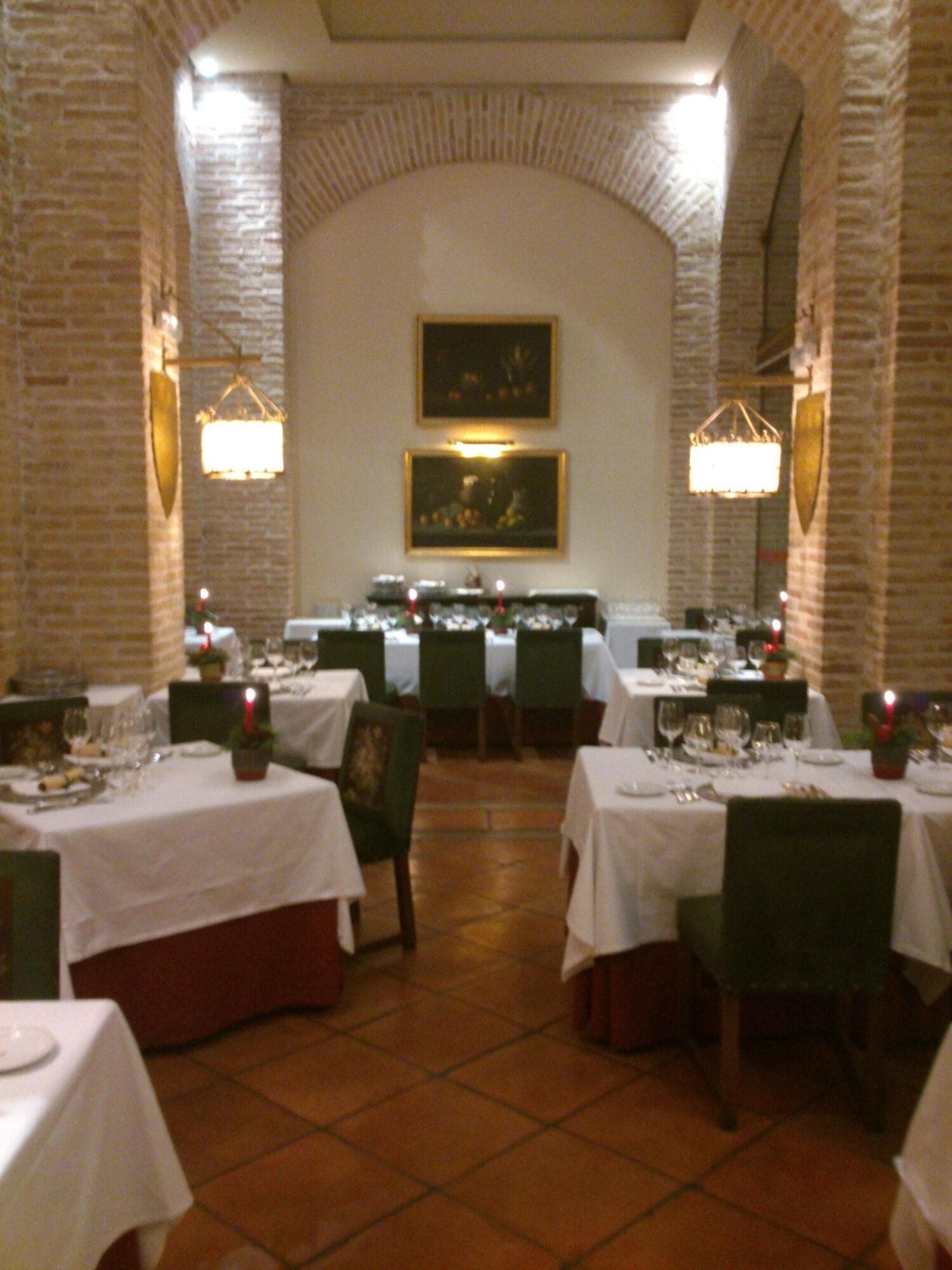 Parador De Olite, Restaurant