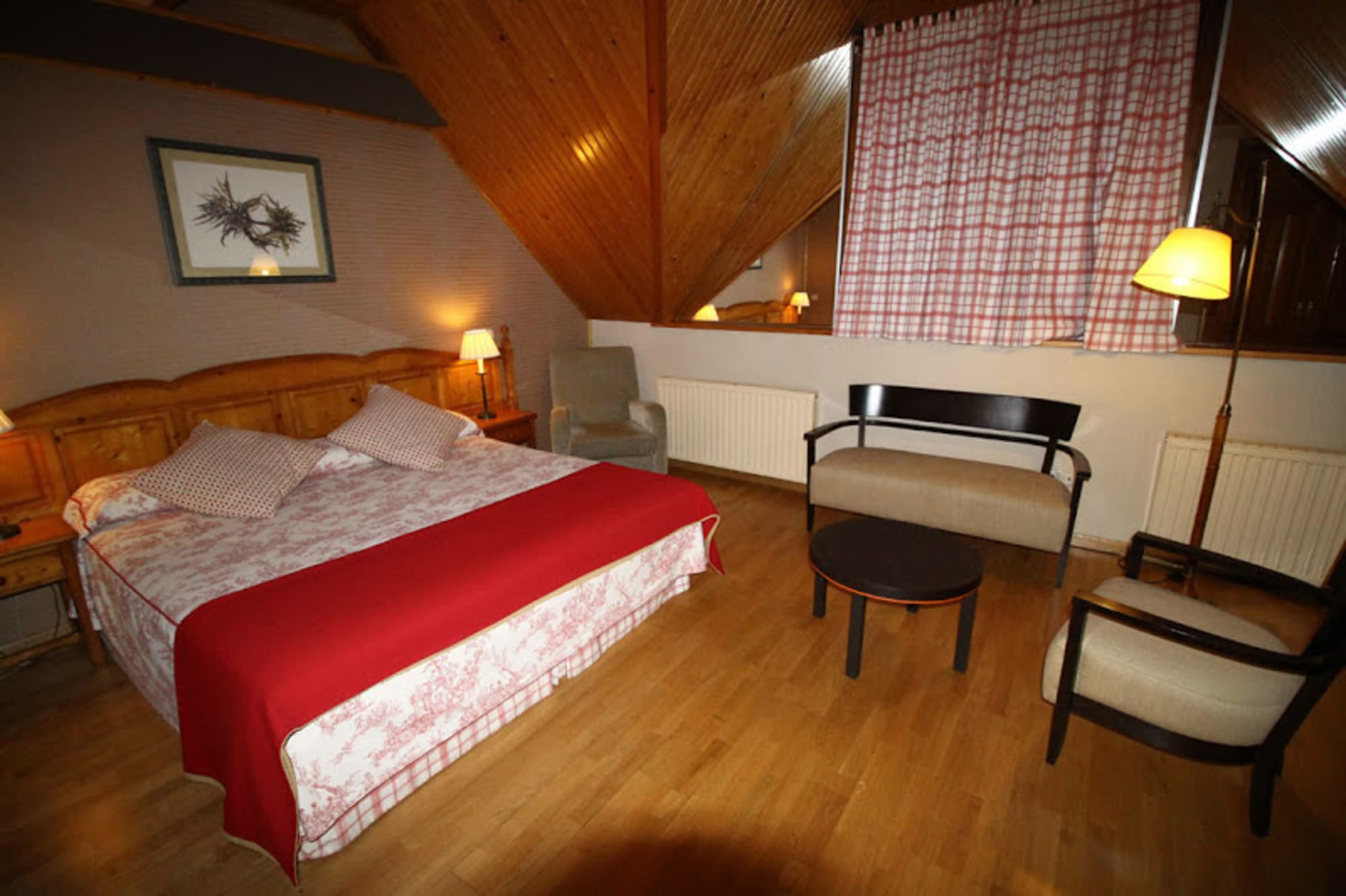 Snö Villa Sallent 3, Room