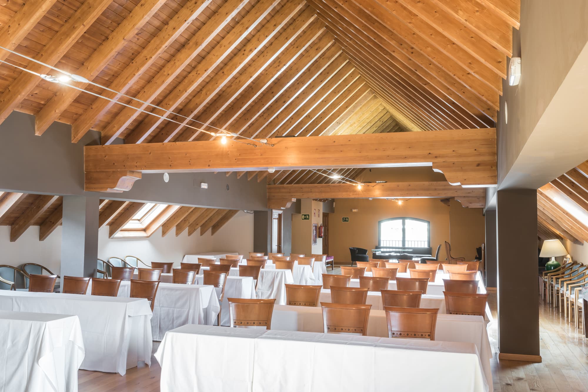 Snö Villa Sallent 4, Conferences