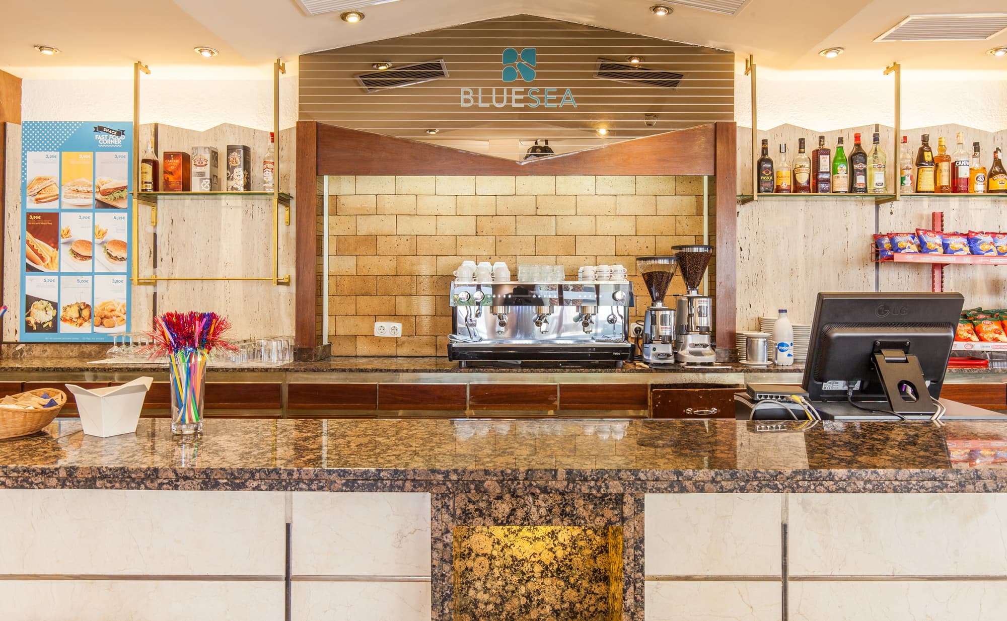 BLUESEA Montevista-Hawai, Bar