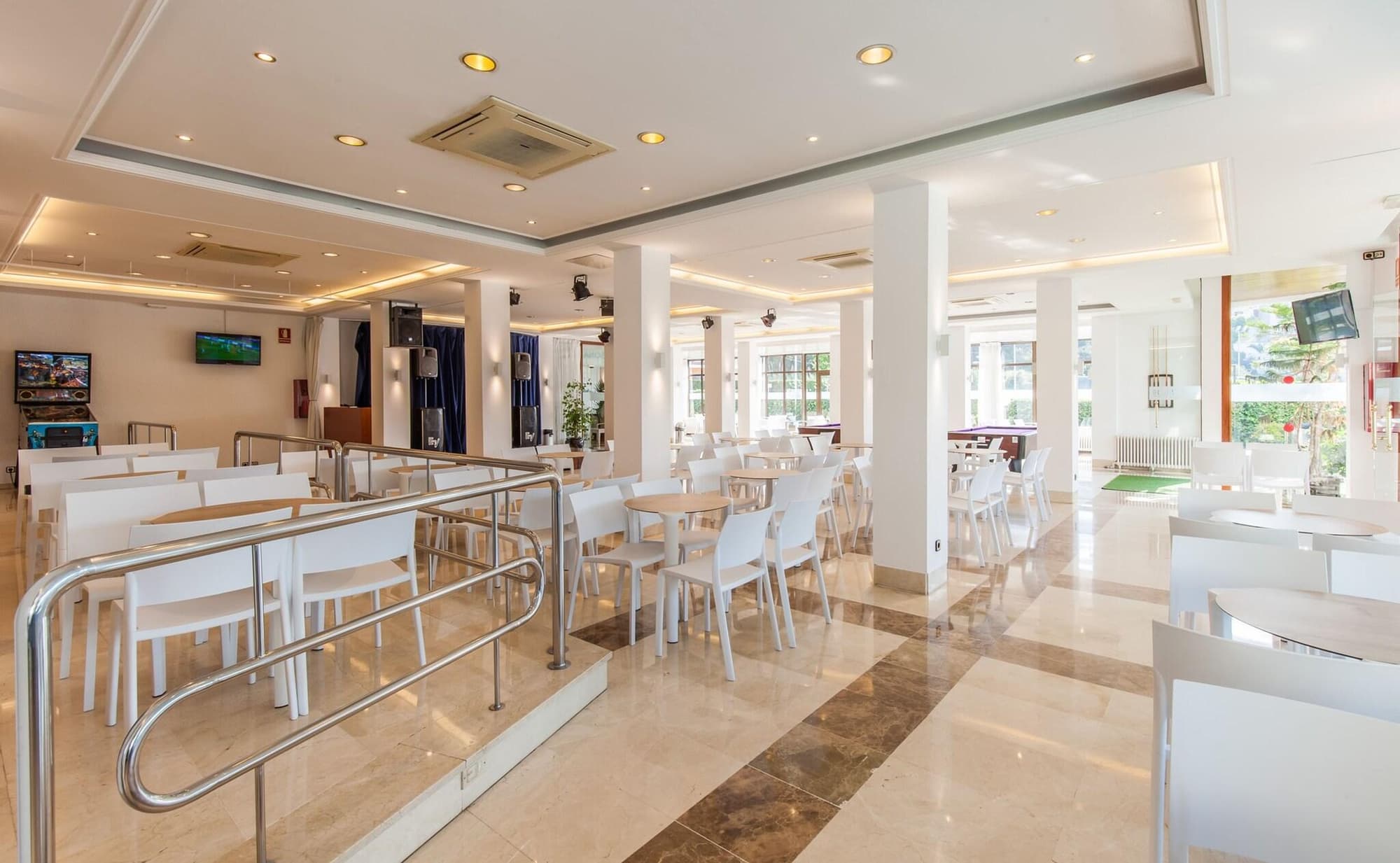 BLUESEA Montevista-Hawai, Bar