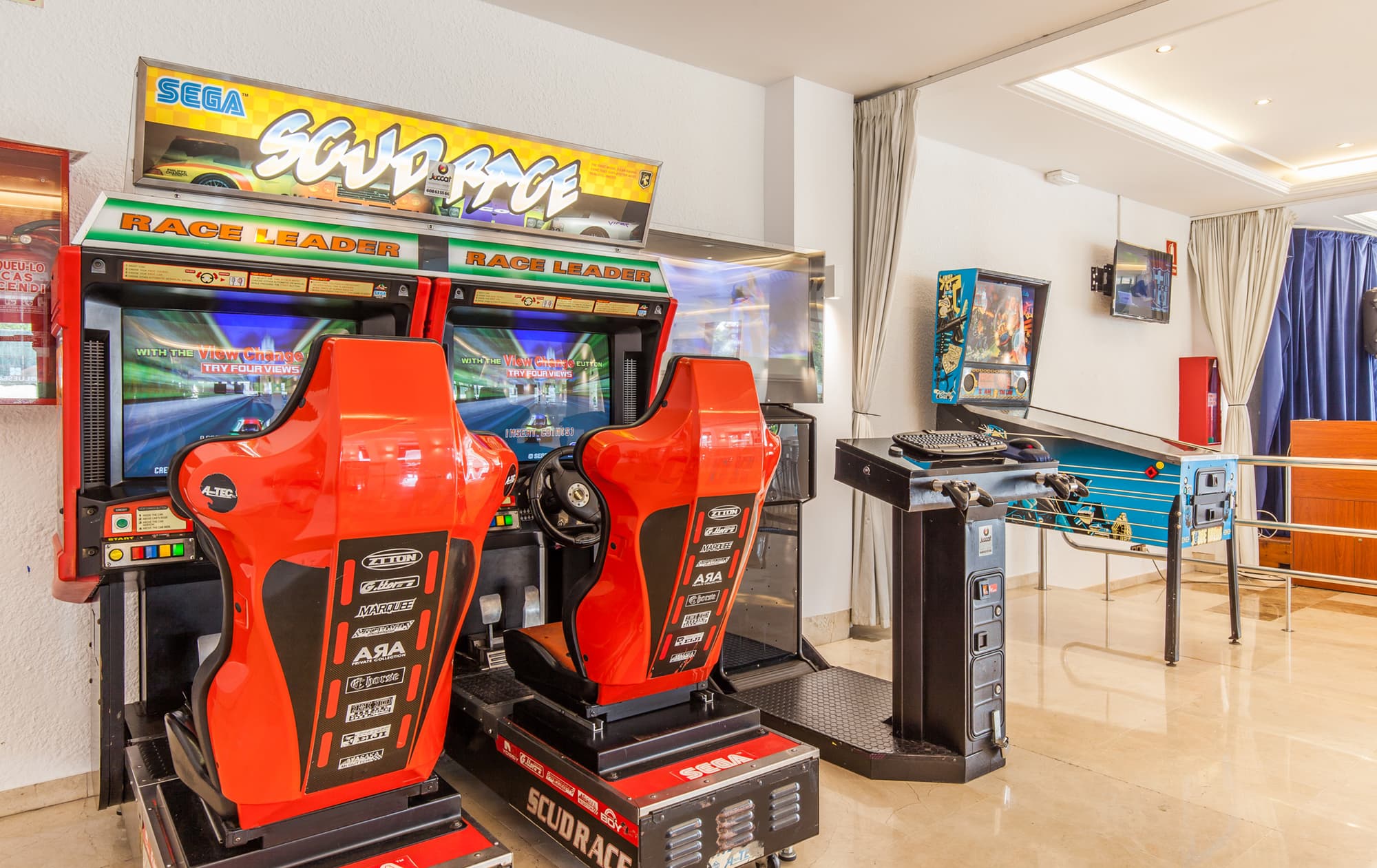 BLUESEA Montevista-Hawai, Sports and Entertainment